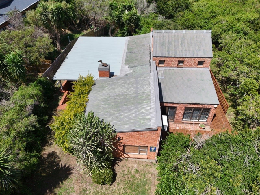 4 Bedroom Property for Sale in Noorsekloof Eastern Cape